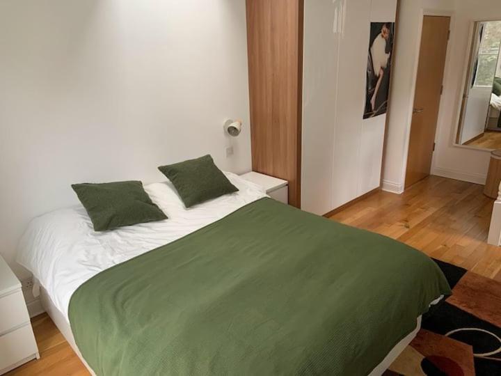 Lovely Spacious 1-Bedroom Flat In Tufnell Park Close To Central Londýn Exteriér fotografie