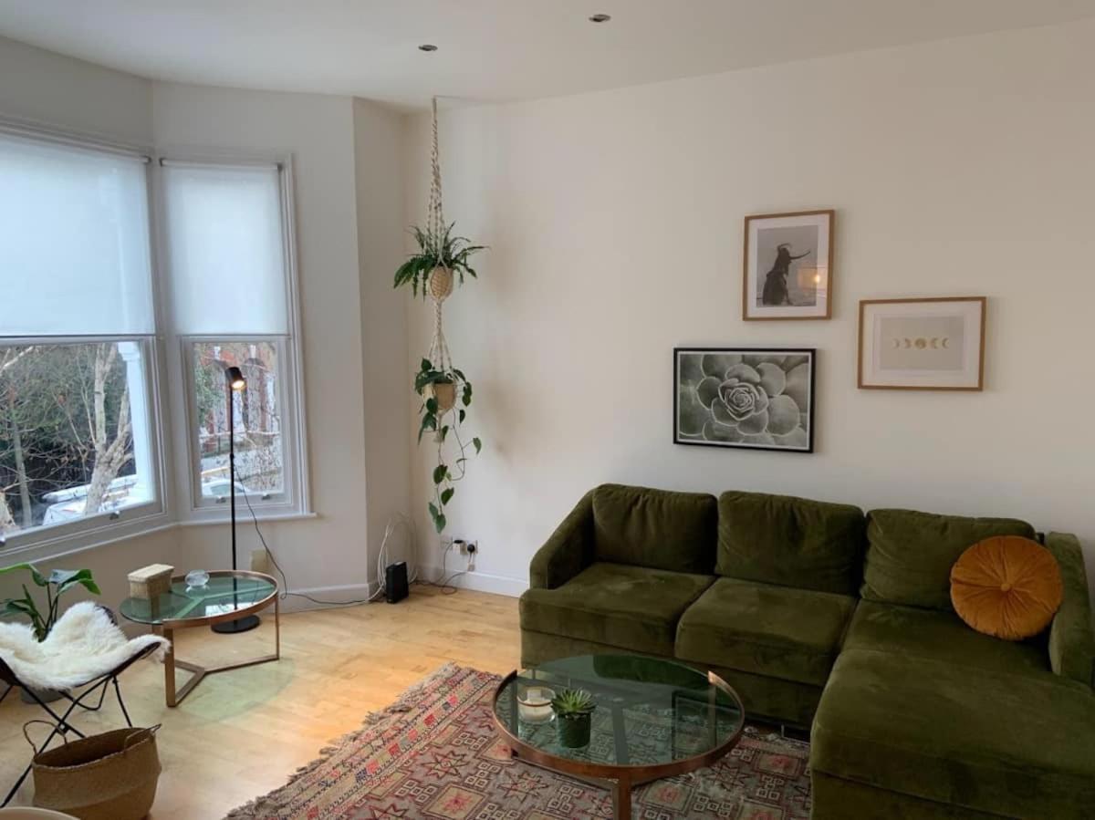 Lovely Spacious 1-Bedroom Flat In Tufnell Park Close To Central Londýn Exteriér fotografie
