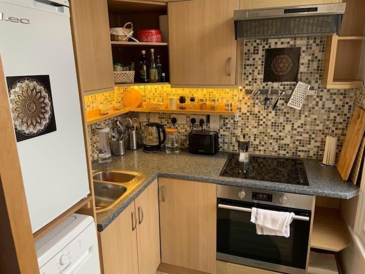 Lovely Spacious 1-Bedroom Flat In Tufnell Park Close To Central Londýn Exteriér fotografie
